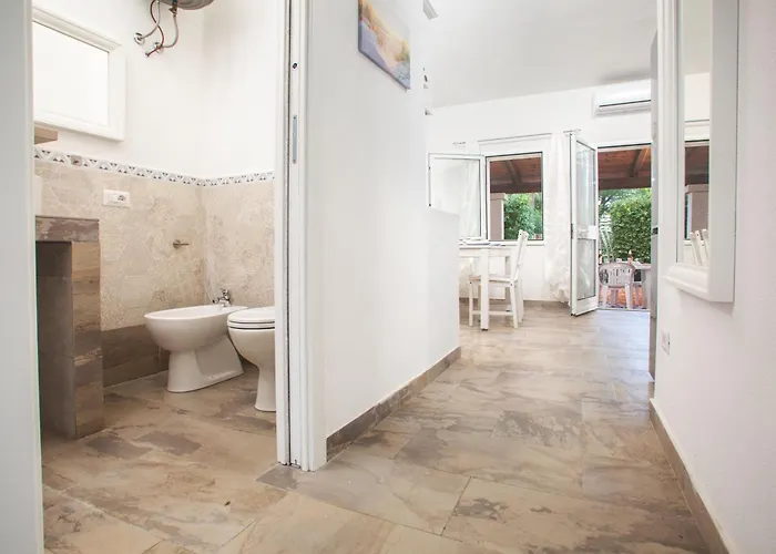 Ulisse A Pochi Passi Dal Mare Tatil Evi Porto Pozzo